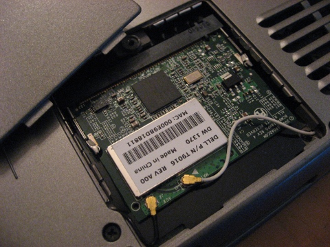 Picture of Wireless Mini PCI Card in Dell Mini PCI Bay